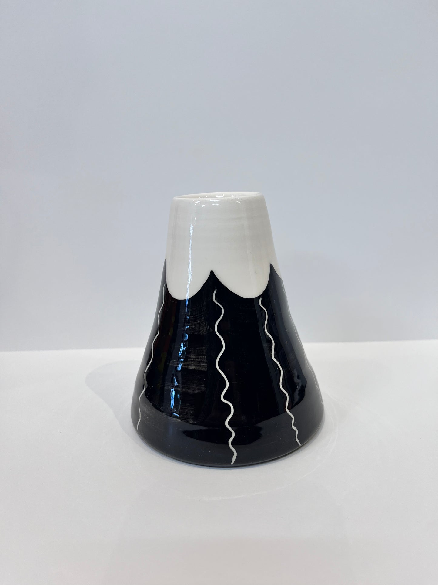 Maunga Vase