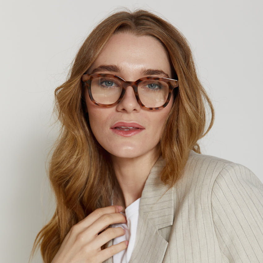 Fitzroy Readers | Light Tort