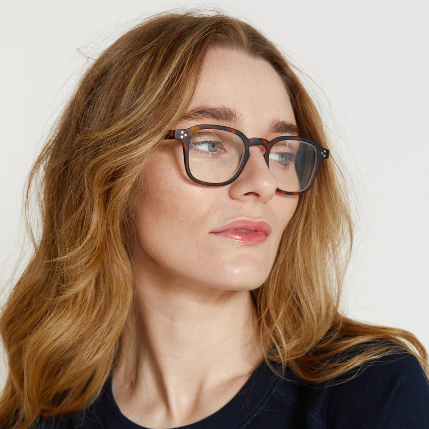 Manon Readers | Matt Tort