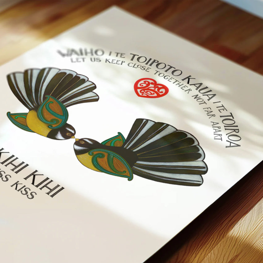 Kihi Kihi | Vertical (colour) | Open Edition Print