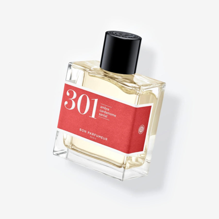 The Bon Parfumeur Eau de Parfum Amber and Spices 301 fragrance in a 30ml bottle on a blank background