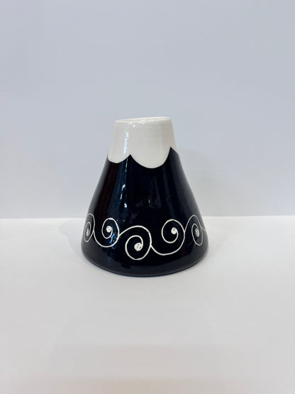 Maunga Vase