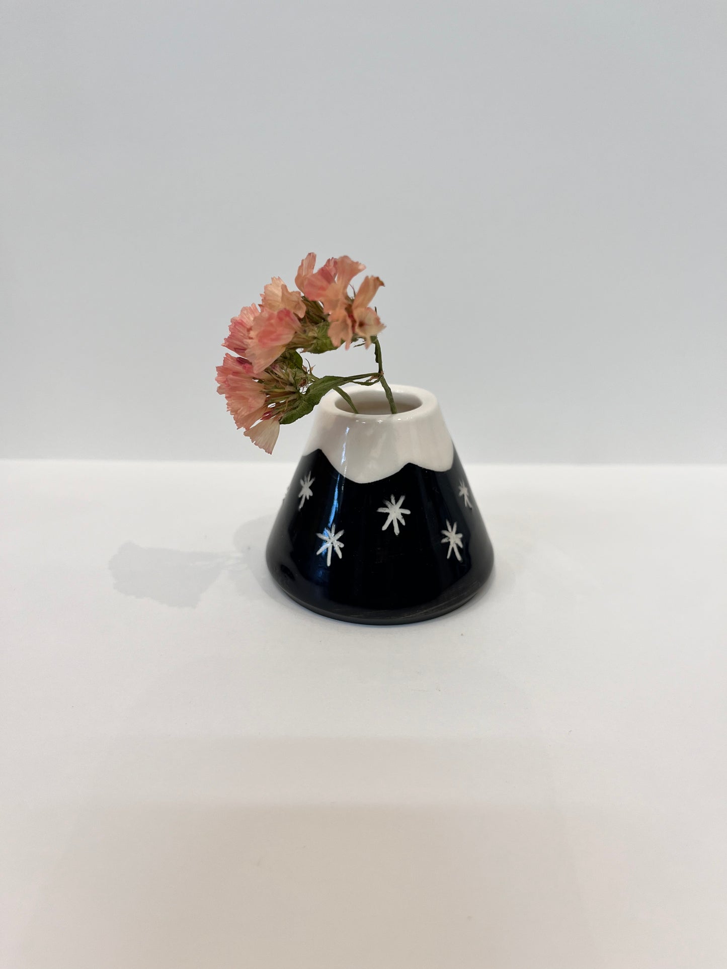 Maunga Vase