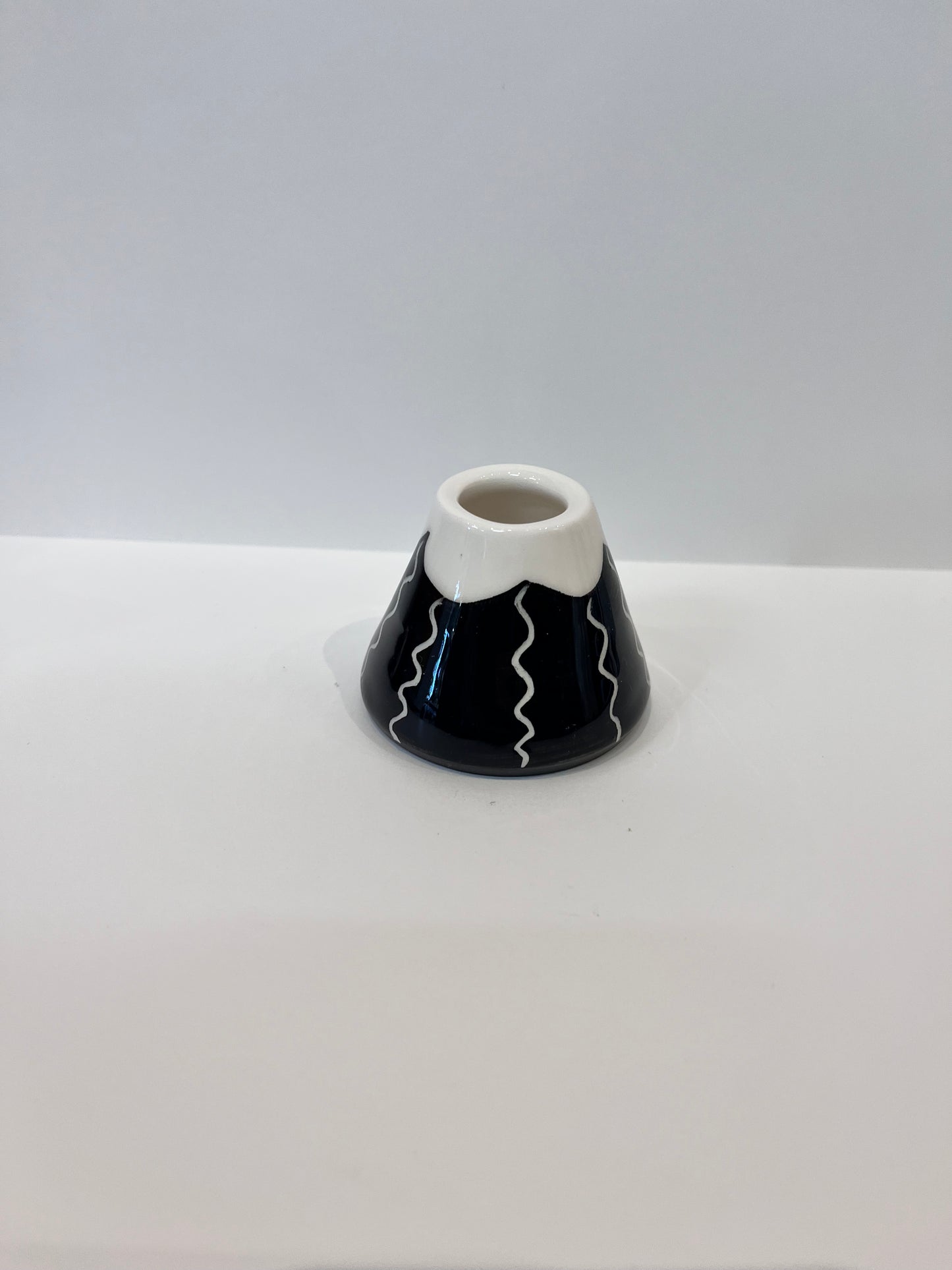 Maunga Vase