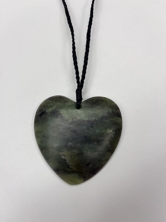 Pounamu Larhe Matt Heart | 9