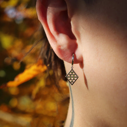 Fine Collection | Niho Pendant Huggies