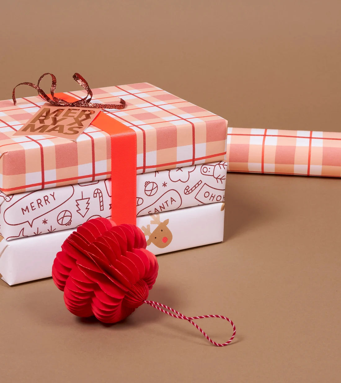 Gift Wrap | Tartan (tan / red)