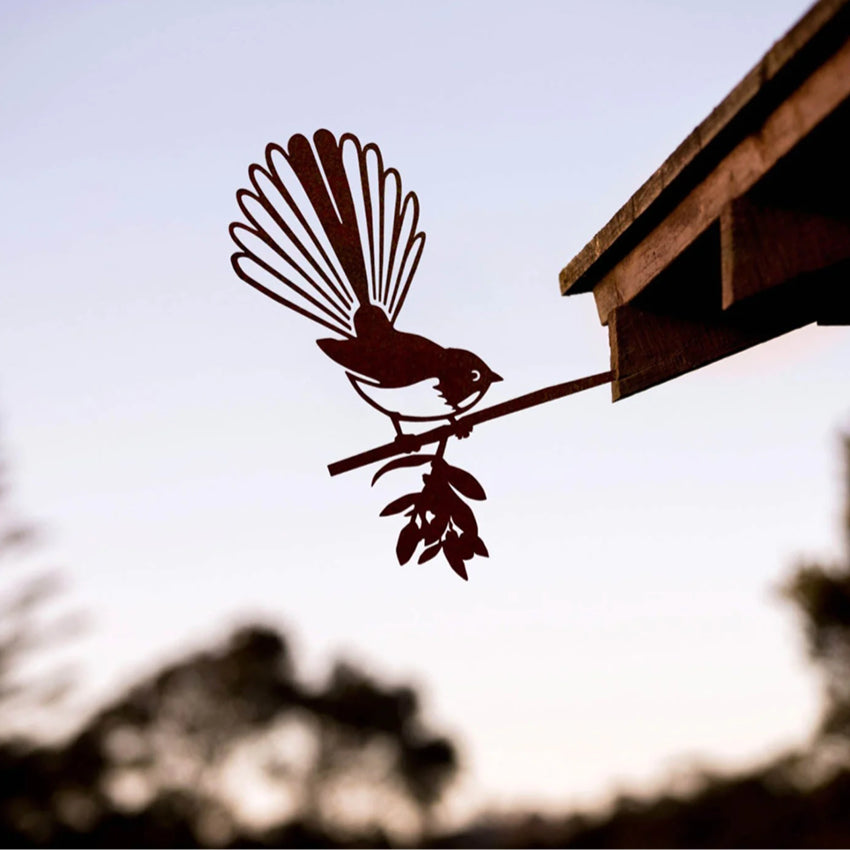 Pīwakawaka (Fantail)