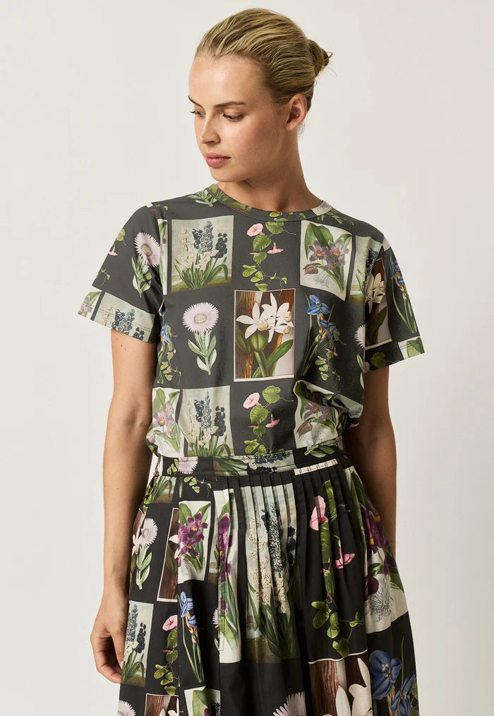 Apollo Tee | Charcoal Archive Floral