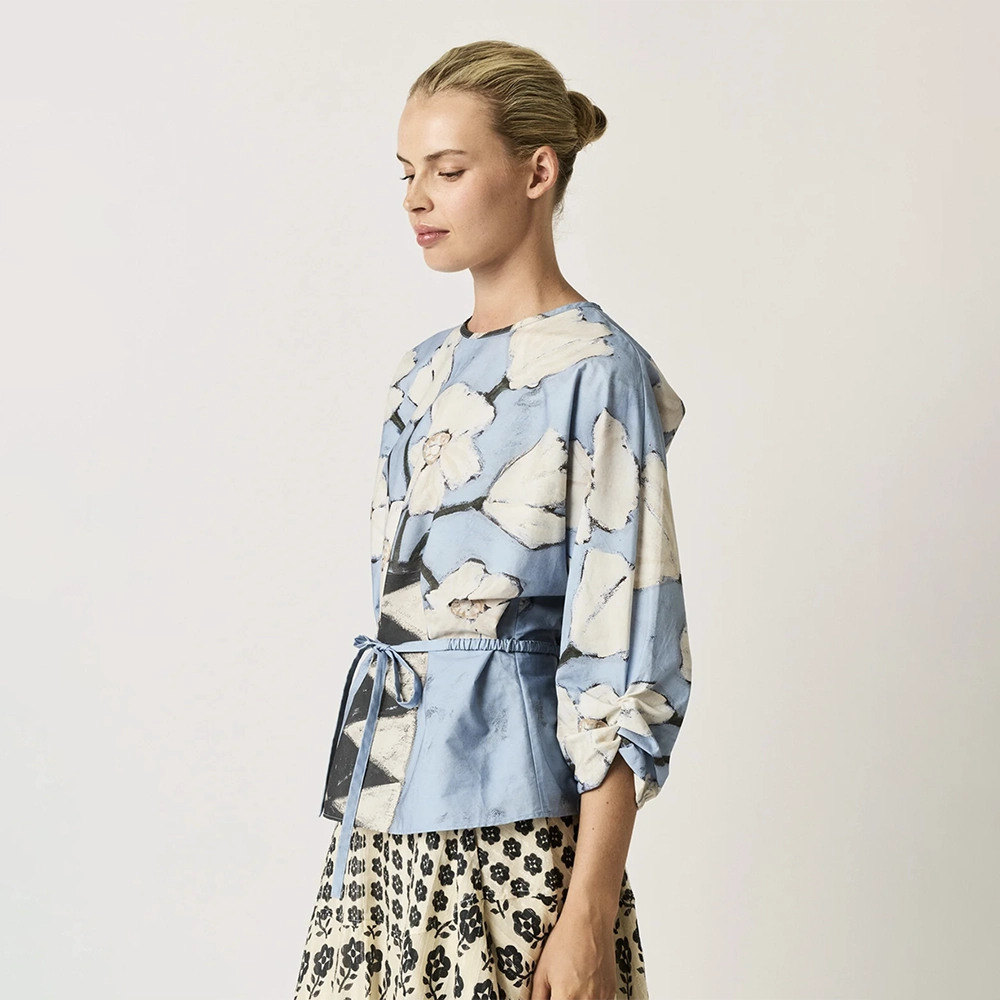 Zephyr Blouse | Island Still Life