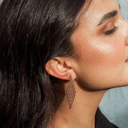 Mesh Diamond Earrings