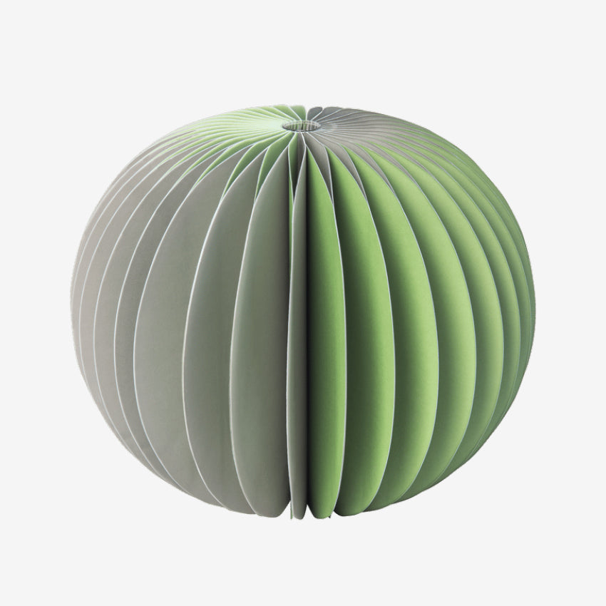 Paper Vase | Yuki