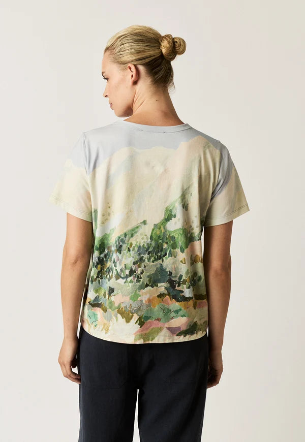 Apollo Tee | Mountain Peak