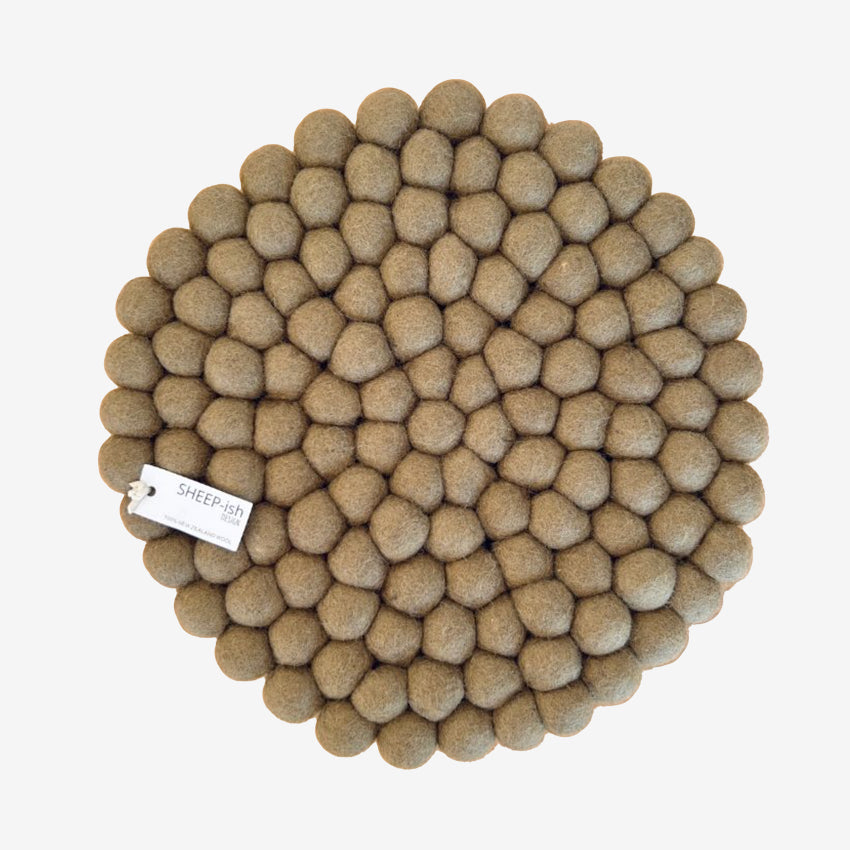 Felt Ball Pot Stand