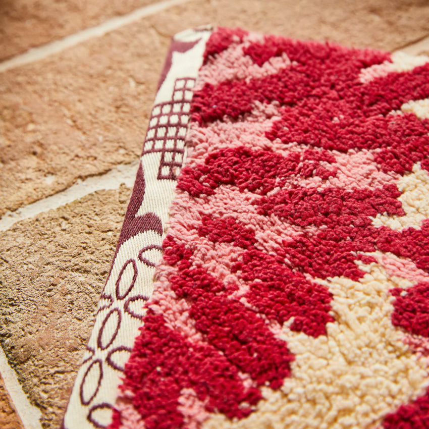 Isabella Bath Mat | Crimson