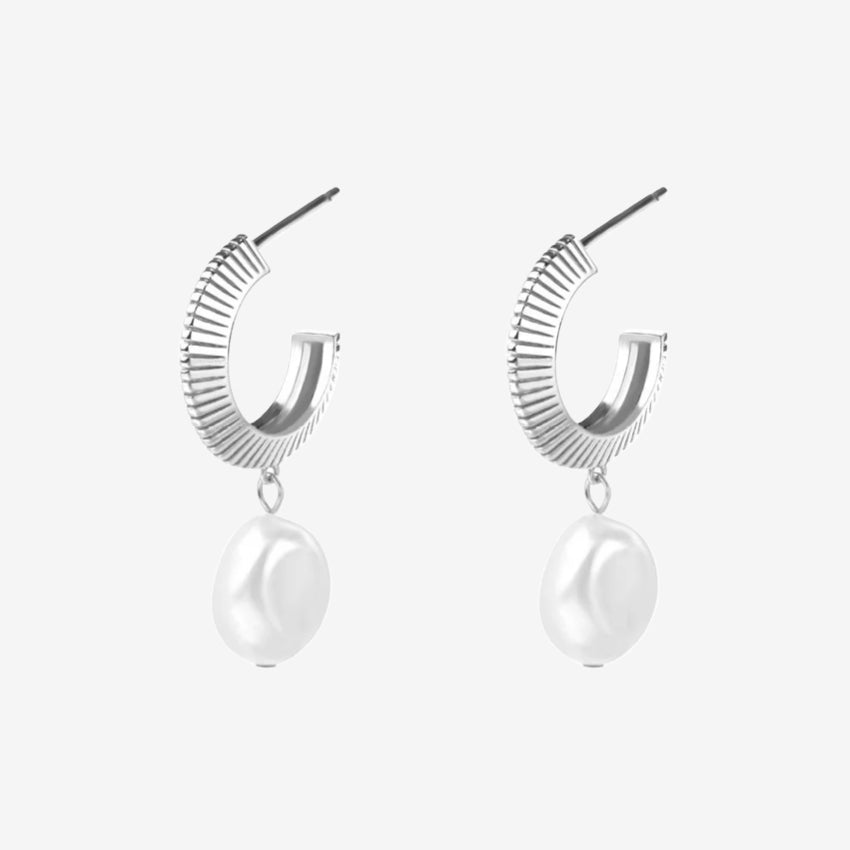 Aada Pearl Hoops