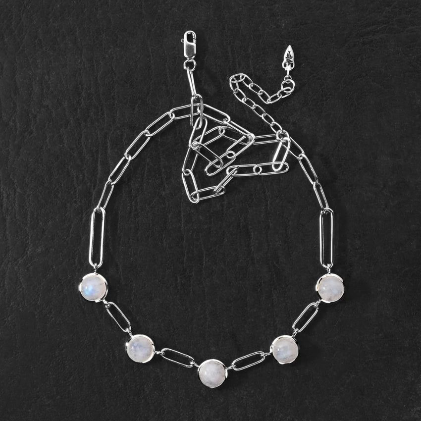Lumi Necklace