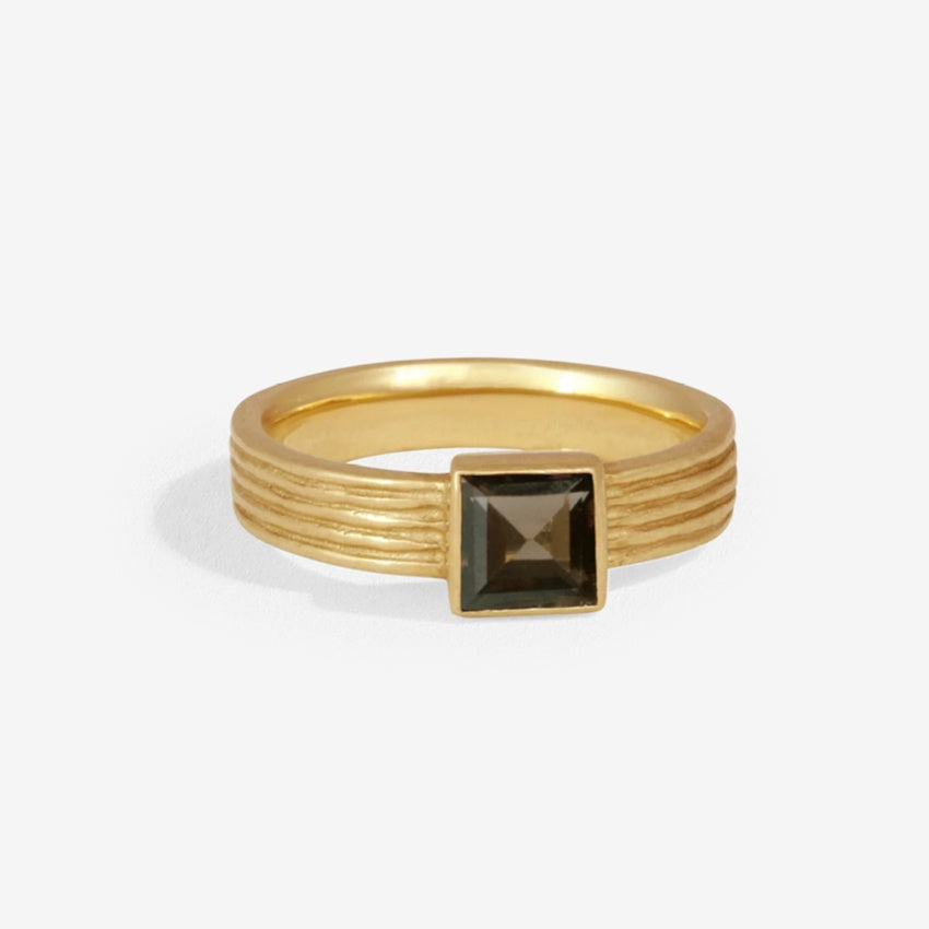 The Temple Of The Sun Sparta Ring in Gold on a blank background