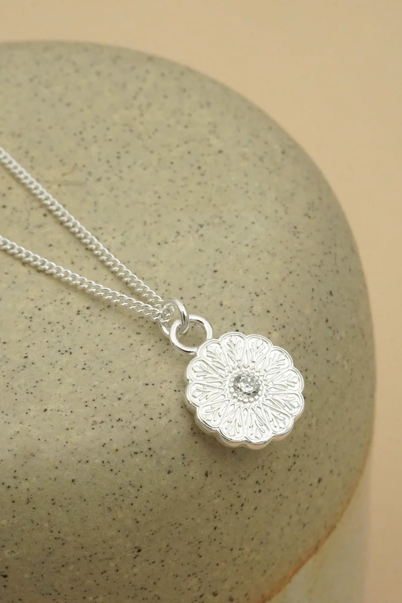 Birthstone Necklace | April / Diamond