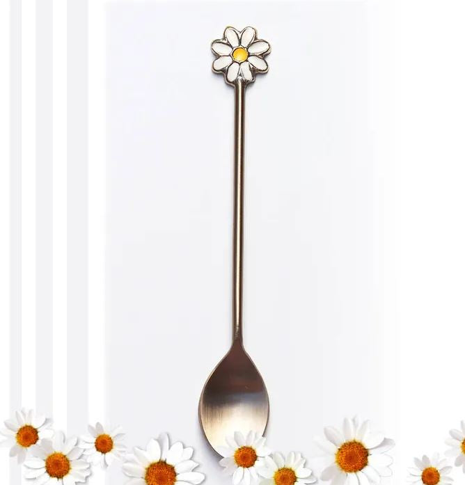 White Daisy Teaspoon