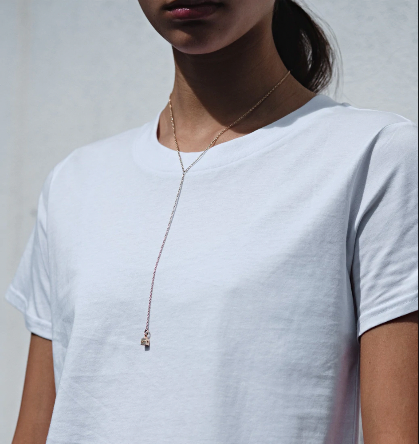 The Meadowlark Lumiere Lariat Necklace on a model