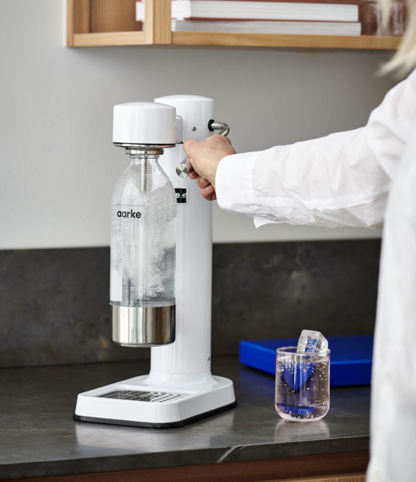 Carbonator 3 | White