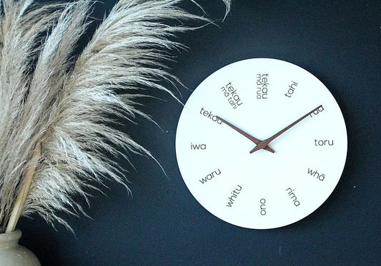 White Wood Clock | Te Reo Maori