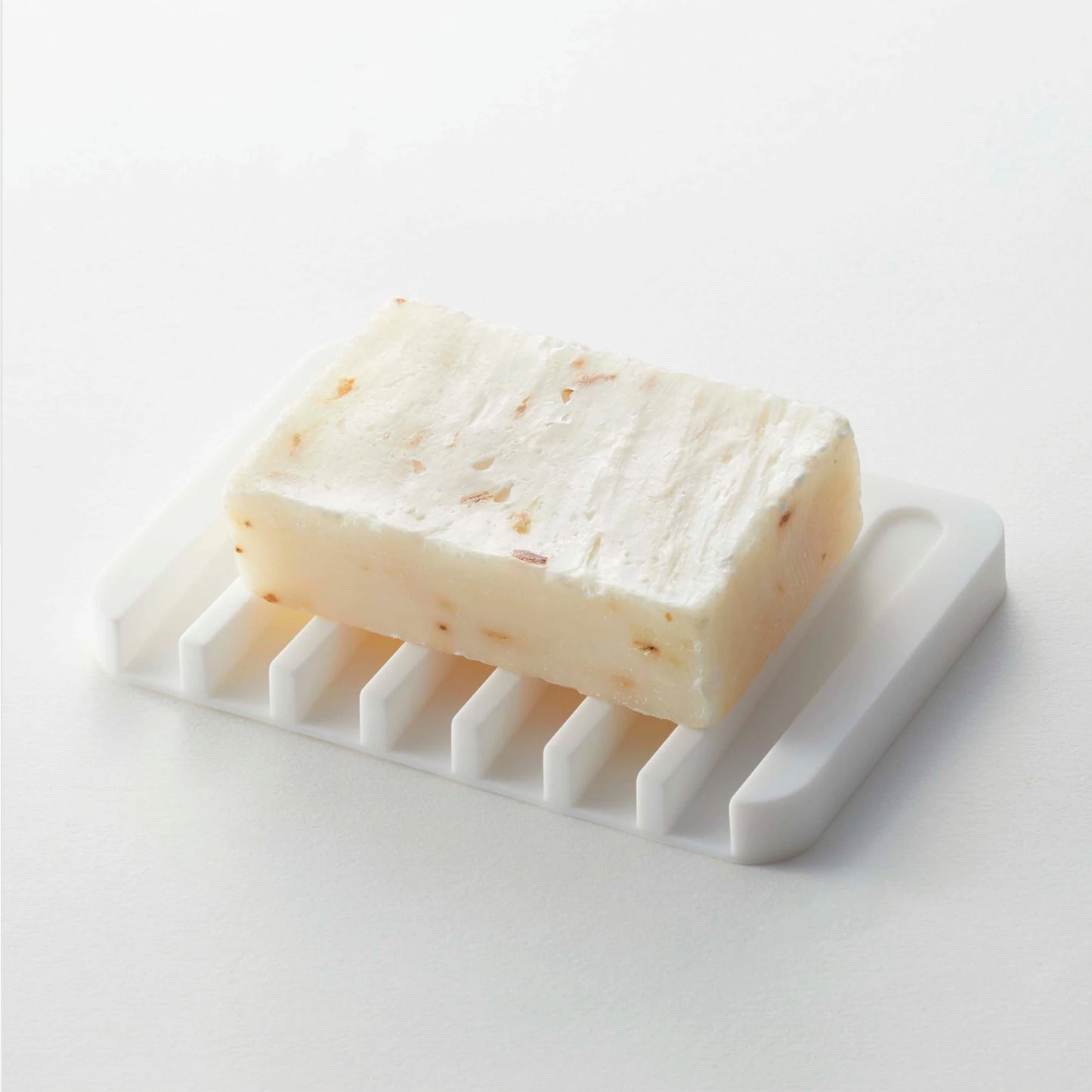 Yamazaki Flow Silicone Soap Tray in White